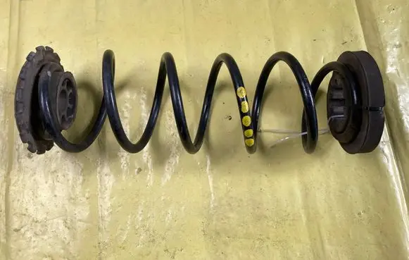 Mercedes-Benz B W245 Rear coil spring A1693243204