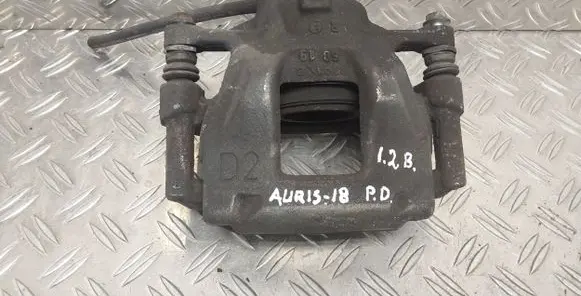 Toyota Auris E180 Front brake caliper