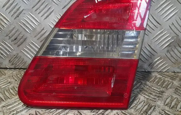Mercedes-Benz B W245 Tailgate rear/tail lights A1698201664