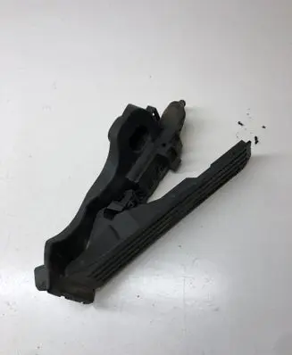 Audi A3 S3 8P Accelerator throttle pedal 1K2721503M 6PV00874500