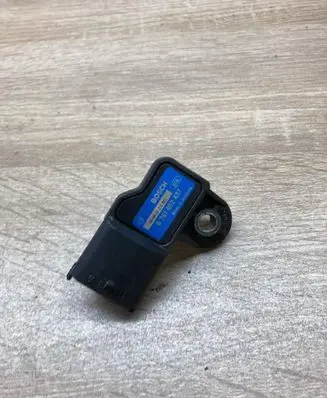 Opel Zafira B Air pressure sensor 0261002437
