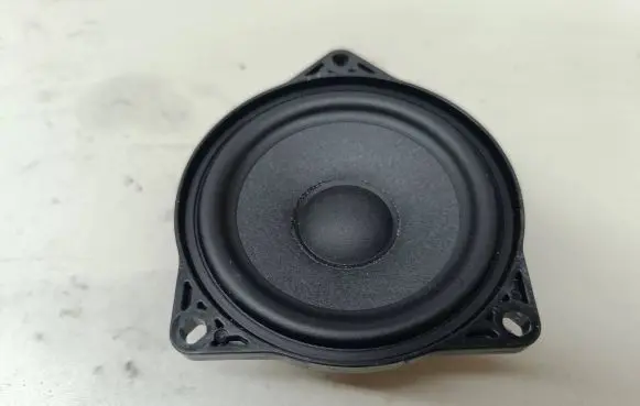 Panel speaker