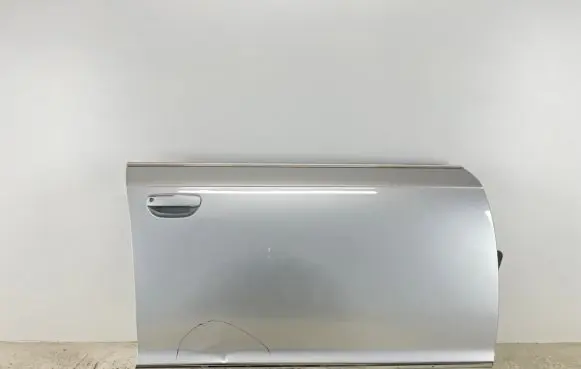 Audi A6 S6 C6 4F Front door