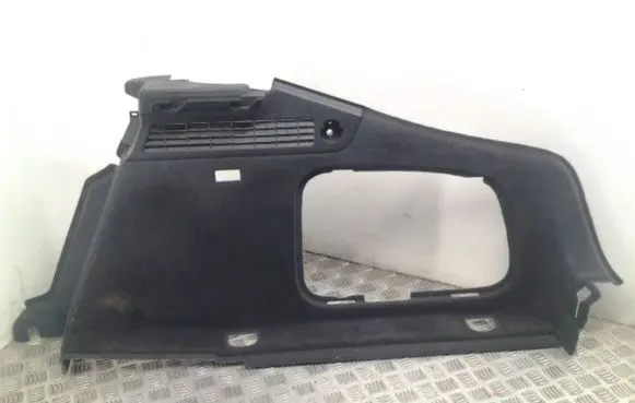 Trunk/boot side trim panel