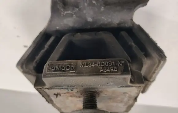Ford F150 Gearbox mount ML346D091N