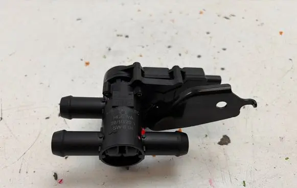 Ford Mustang Mach-E Electric auxiliary coolant/water pump LJ938C605BC