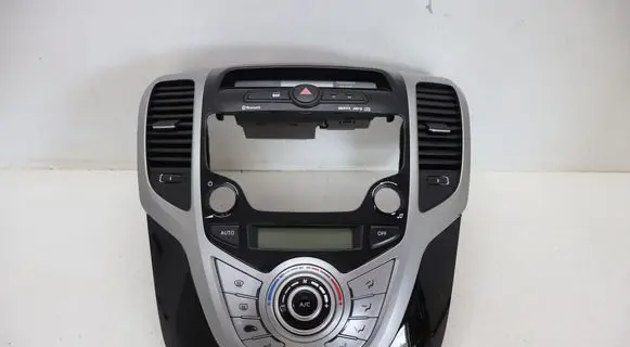 Hyundai ix20 Other switches/knobs/shifts 847431K000