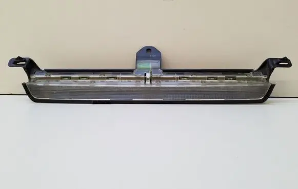 Volvo V70 Third/center stoplight 9154505 152690 152688