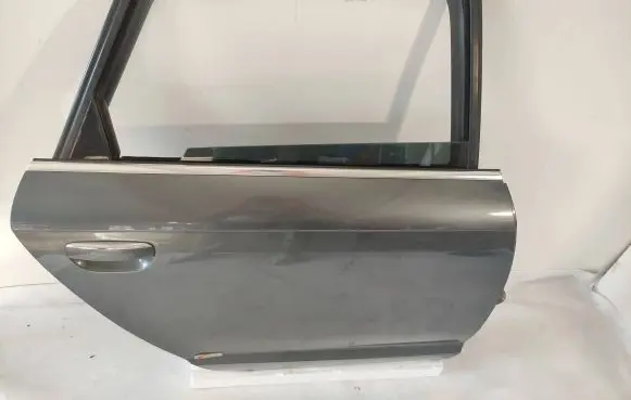 Audi A6 S6 C6 4F Rear door