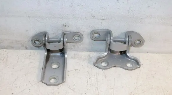 Toyota Auris E180 Rear door hinge set ES03 4516