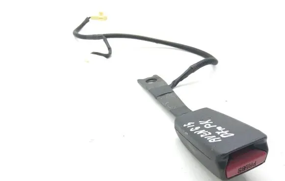 Toyota Avensis T250 Front seatbelt buckle