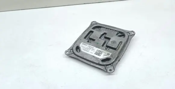 BMW 3 E92 E93 Headlight ballast module Xenon 7263087 130729303