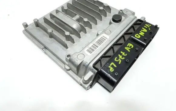 Mercedes-Benz Vito Viano W639 Engine control unit/module A6519009302 A6519010702 28430120