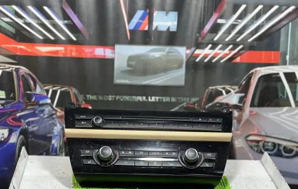 BMW 5 F10 F11 Climate control unit 9263746