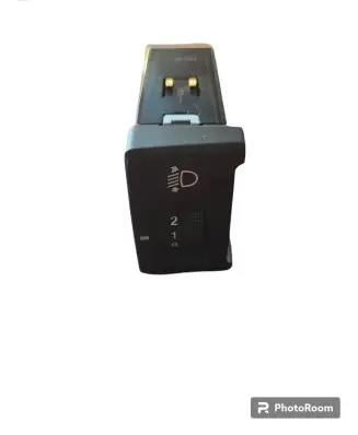 Hyundai Santa Fe Headlight level height control switch 211000245