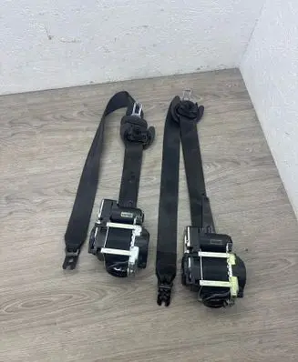 Volkswagen PASSAT B8 Set of seat belts 626346600 626346700 631627100A