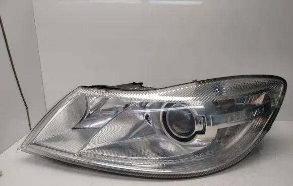 Skoda Octavia Mk2 (1Z) Headlight/headlamp 1Z2941015G