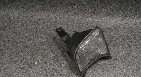 BMW 5 E34 Front bumper turn signal 