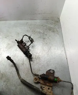 Toyota Corolla Verso AR10 Clutch slave cylinder 