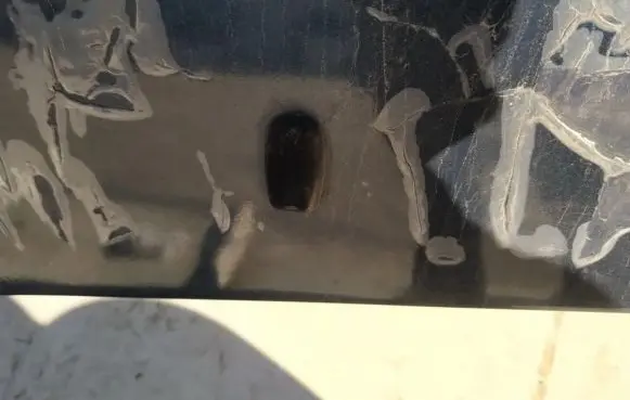 Ford Focus Windshield washer spray nozzle 
