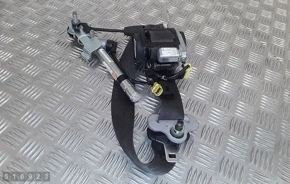 Honda CR-V Front seatbelt 608200000a 6073519