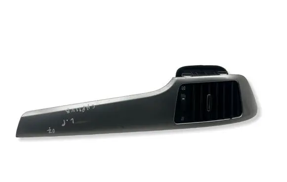 Chevrolet Captiva Dash center air vent grill ADX02