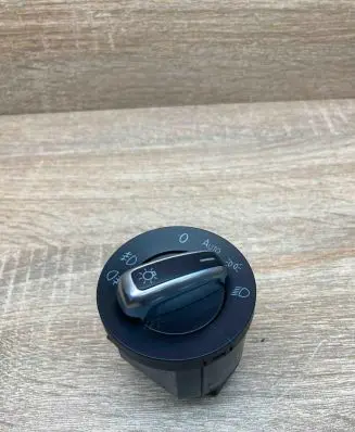 Volkswagen Golf VI Light switch VWLightSwitch