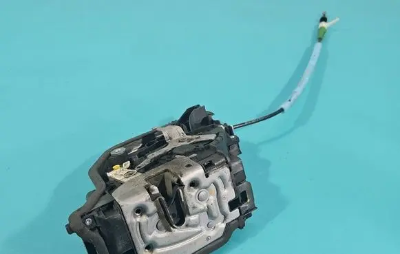 BMW i3 Front door lock 7281931 IMPRK1577197