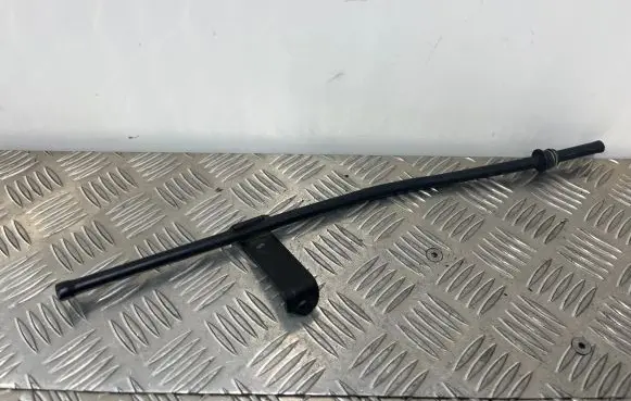 Audi A8 S8 D3 4E Oil level dip stick 057115630P