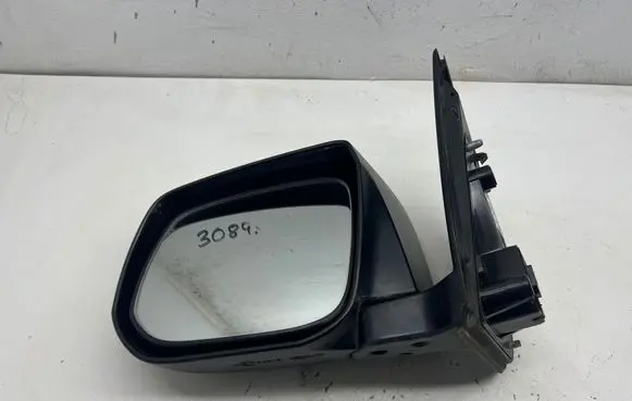 Front door electric wing mirror