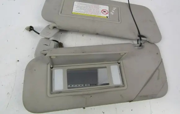 Peugeot 407 Sun visor 