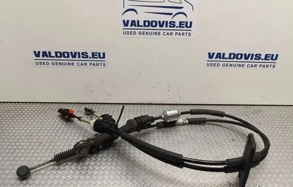 Renault Trafic III (X82) Gear shift cable linkage 349357201R
