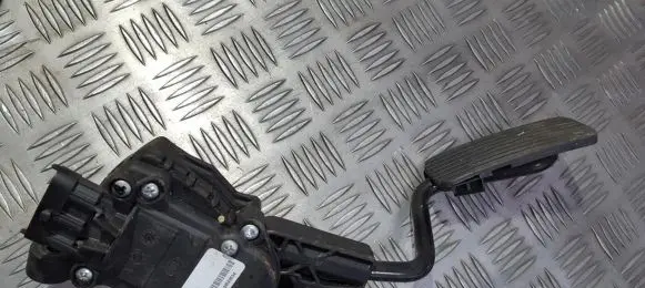 KIA Ceed Accelerator throttle pedal 110905K0534