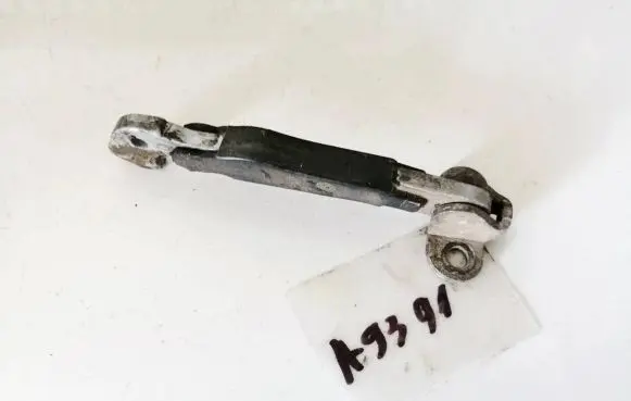 Fiat Doblo Rear door check strap stopper