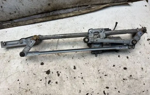 Volkswagen Golf V Front wiper linkage and motor 1K1955023G
