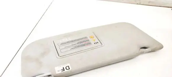 Nissan Qashqai Sun visor