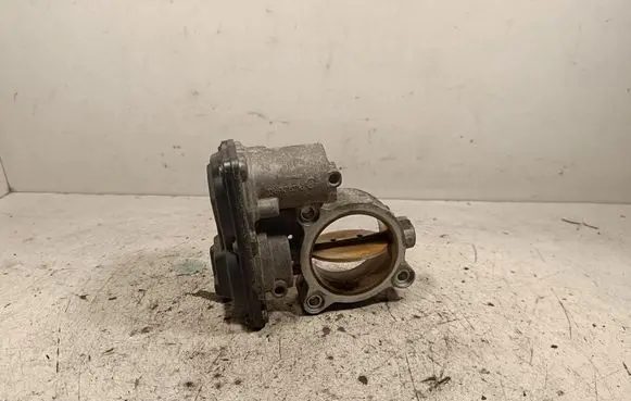 BMW 4 F32 F33 Throttle valve 7810752