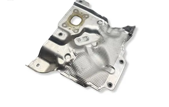 Volvo XC40 Heat shield in engine bay AECTA