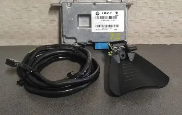 Windshield/windscreen camera