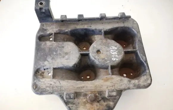 Battery box tray