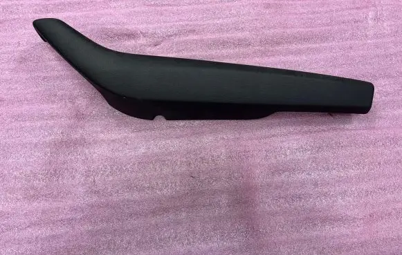 Audi Q7 4M Armrest 4M0867166