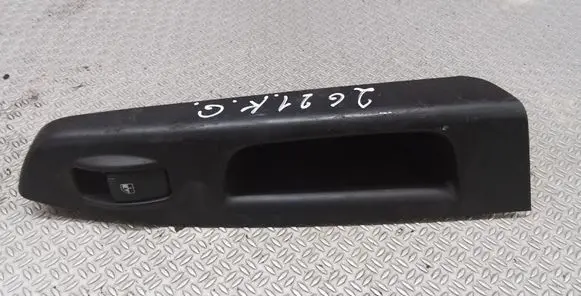 Hyundai Getz Electric window control switch 935801C010