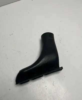 Audi V8 Air intake duct part 077133857C