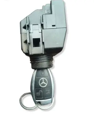 Mercedes-Benz E W211 Ignition lock 2115451008 33002207 2003840950206182