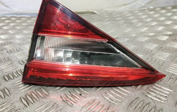 Skoda Superb B8 (3V) Tailgate rear/tail lights 3V5945308C