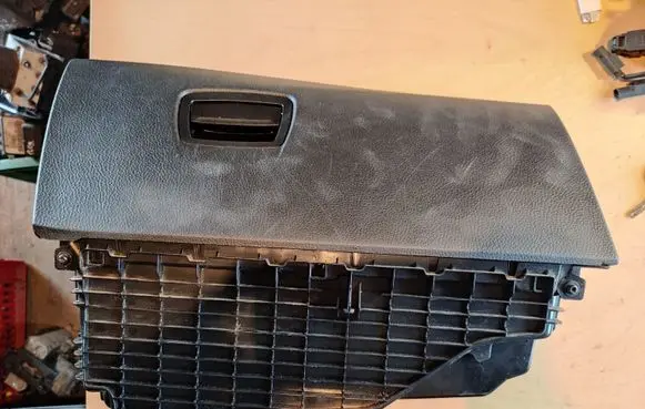 BMW 5 F10 F11 Glove box 59173907 112420 9166683