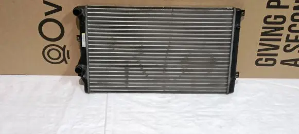 Coolant radiator