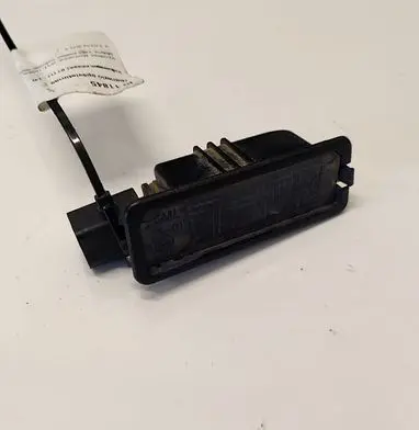Volkswagen Golf VI Number plate light 1K8943021