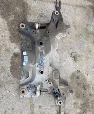 Citroen C5 Front subframe
