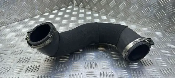 Audi A7 S7 4G Intercooler hose/pipe 132556